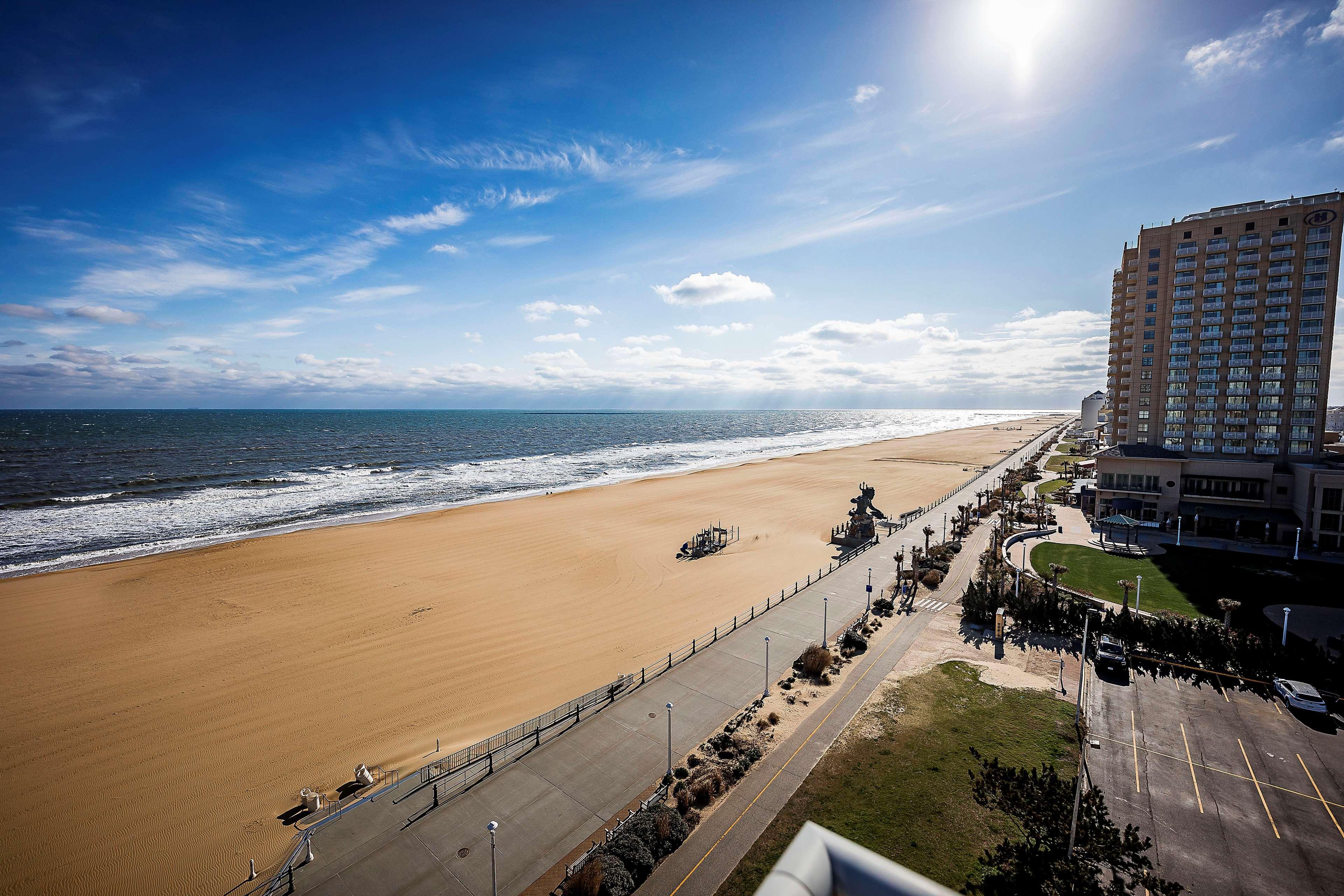 Hampton Inn Virginia Beach Oceanfront North Exterior foto
